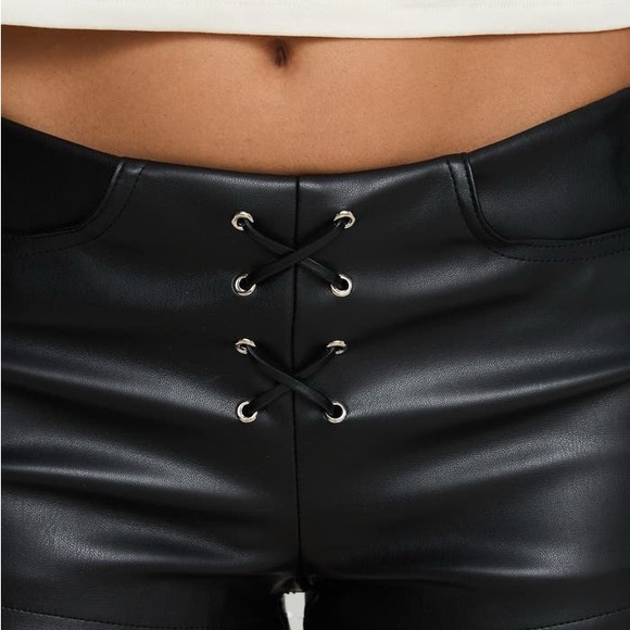 Princess Polly Buccaneers Low Rise Faux Leather Shorts 8 - Picture 2 of 7